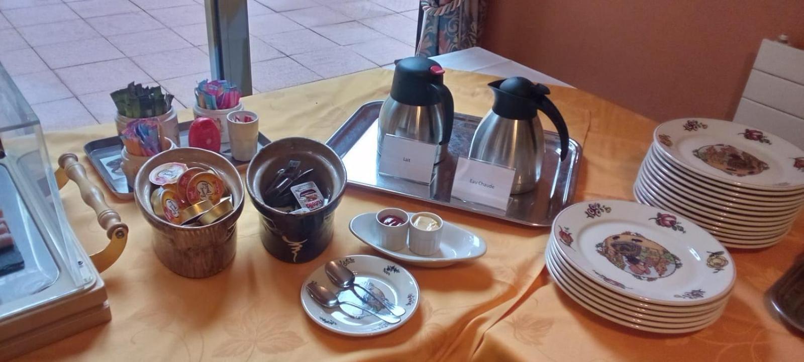 סנט היפולייט Hotel A La Vignette - Colmar-Nord מראה חיצוני תמונה