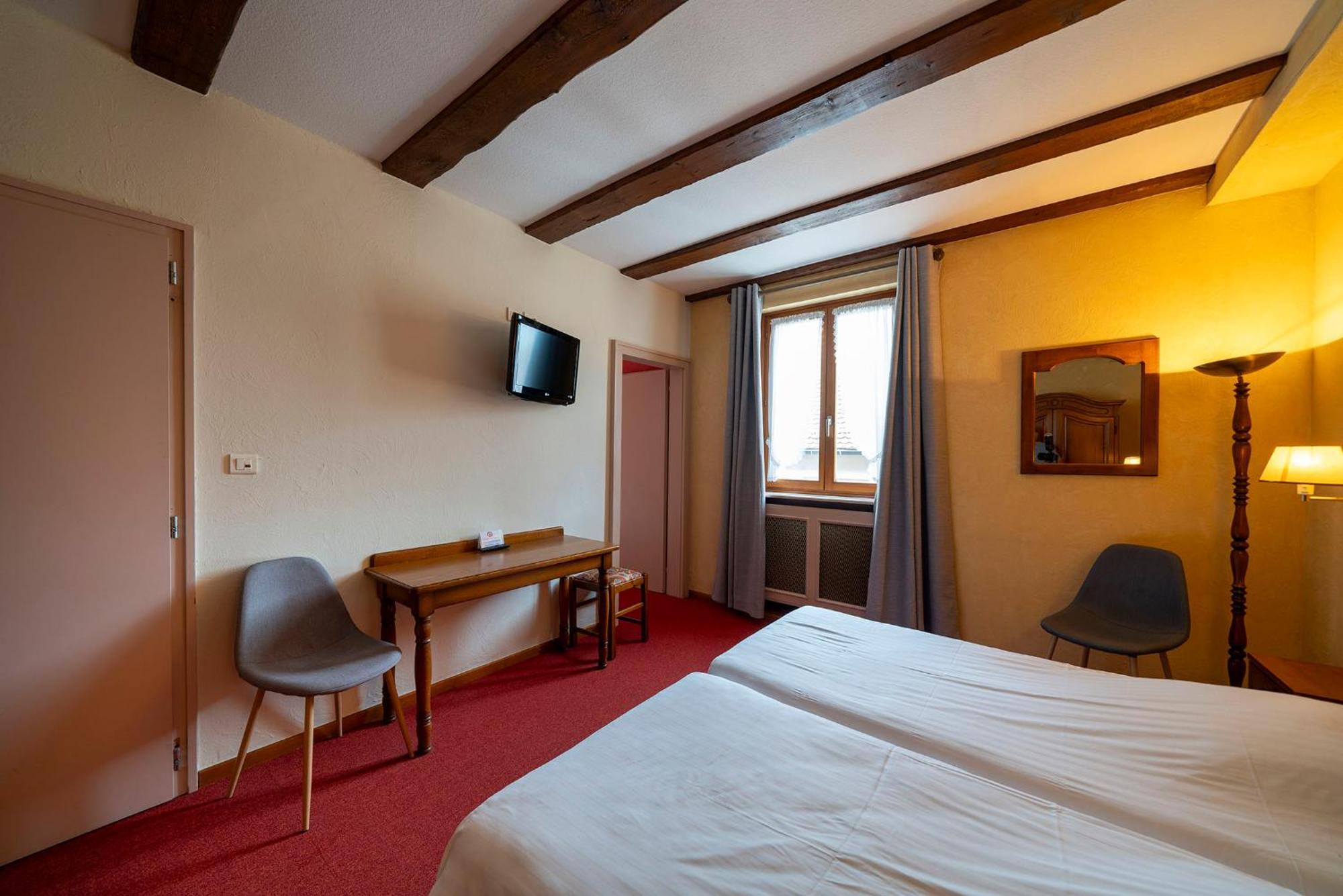 סנט היפולייט Hotel A La Vignette - Colmar-Nord מראה חיצוני תמונה