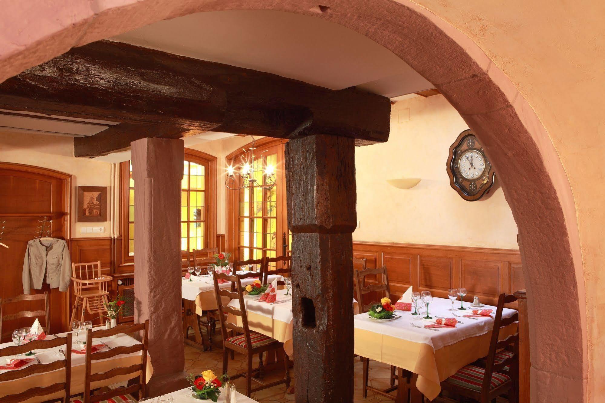 סנט היפולייט Hotel A La Vignette - Colmar-Nord מראה חיצוני תמונה